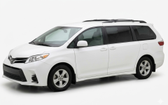  8 Passenger Minivan (Toyota Sienna)